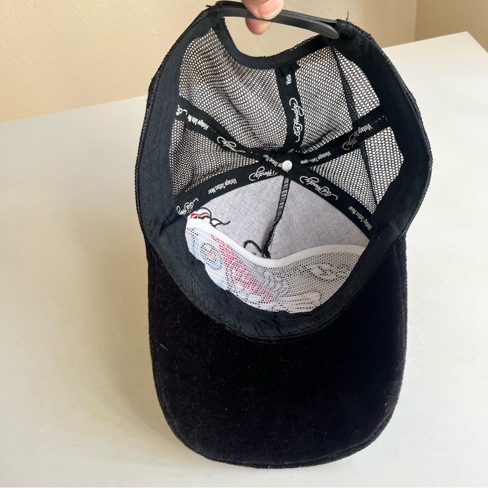 Vintage Ed Hardy Tattoo Work Koi Fish Embroidered Velvet Trucker Hat - Picture 5 of 6